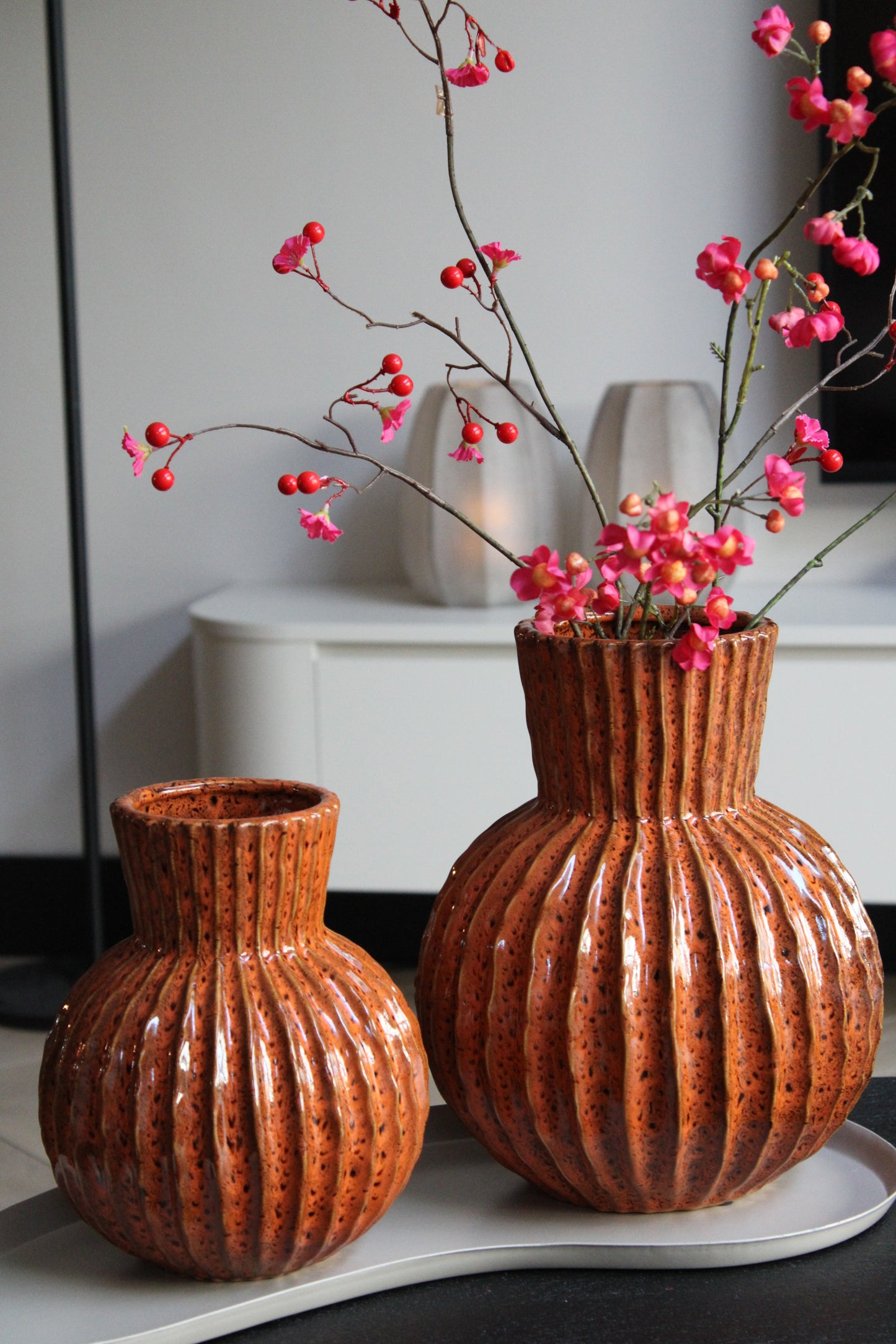 VAAS ZIRJA | ORANJE | LIGHT & LIVING