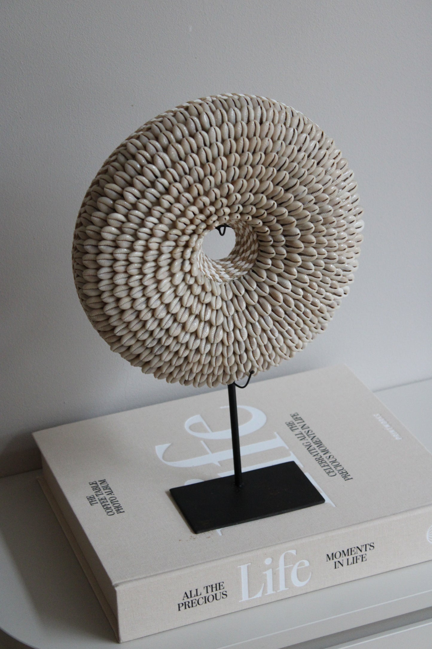 SCHELPENKETTING OP STANDAARD | KAURI