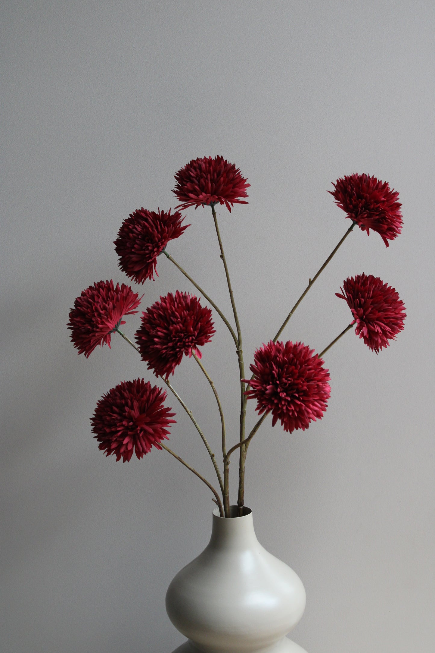 POM POM TAK | GIANT | BURGUNDY | 108CM