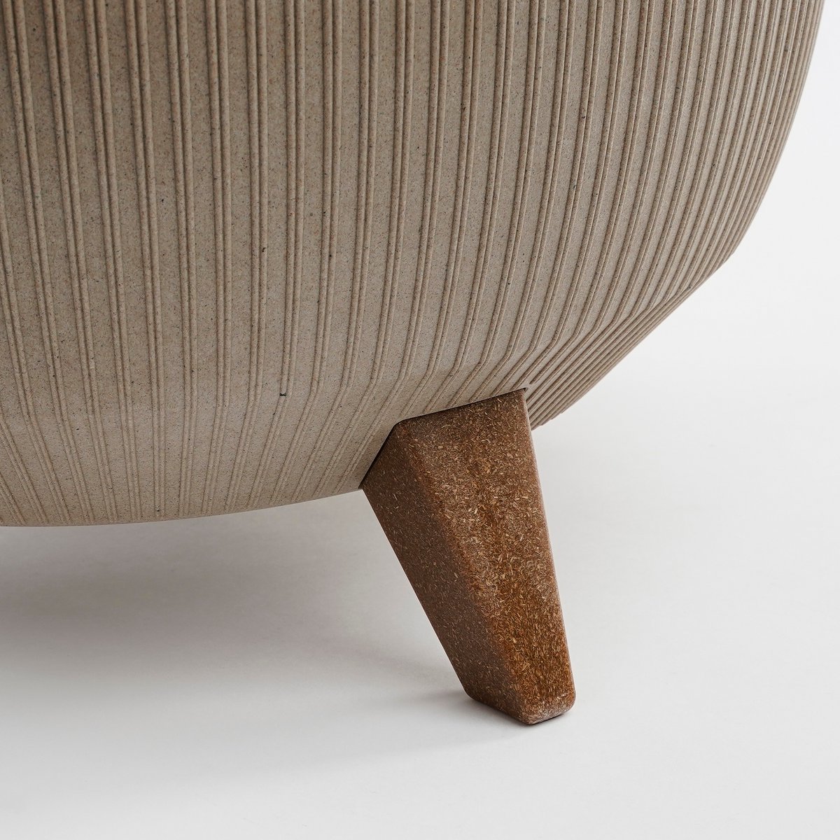 Doppio Bloempot op Poten - H21 x Ø40 cm - Polypropyleen - FSC Mix - Taupe