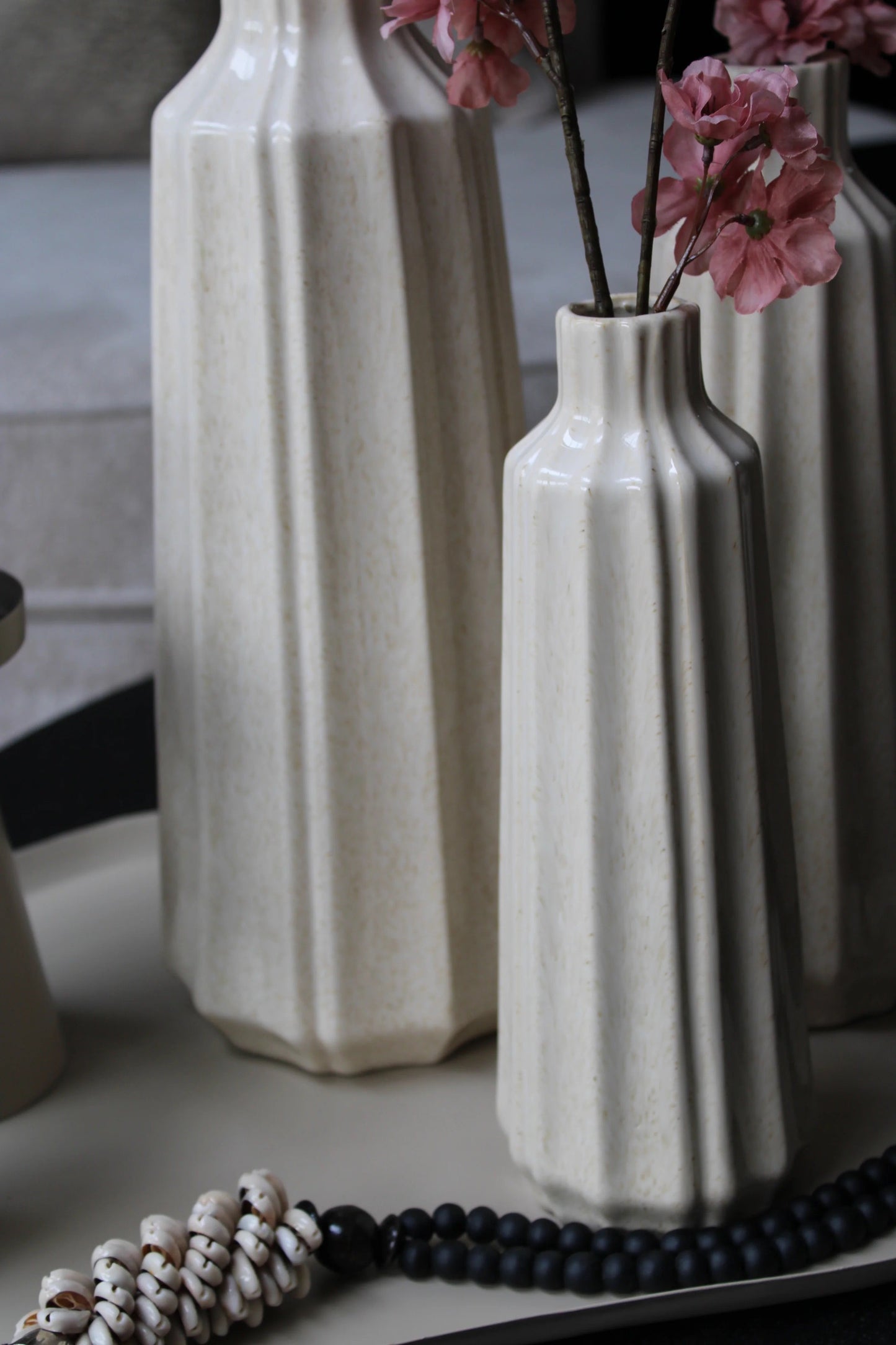 Stripe Vaas (ribbel) | Aardewerk – Beige