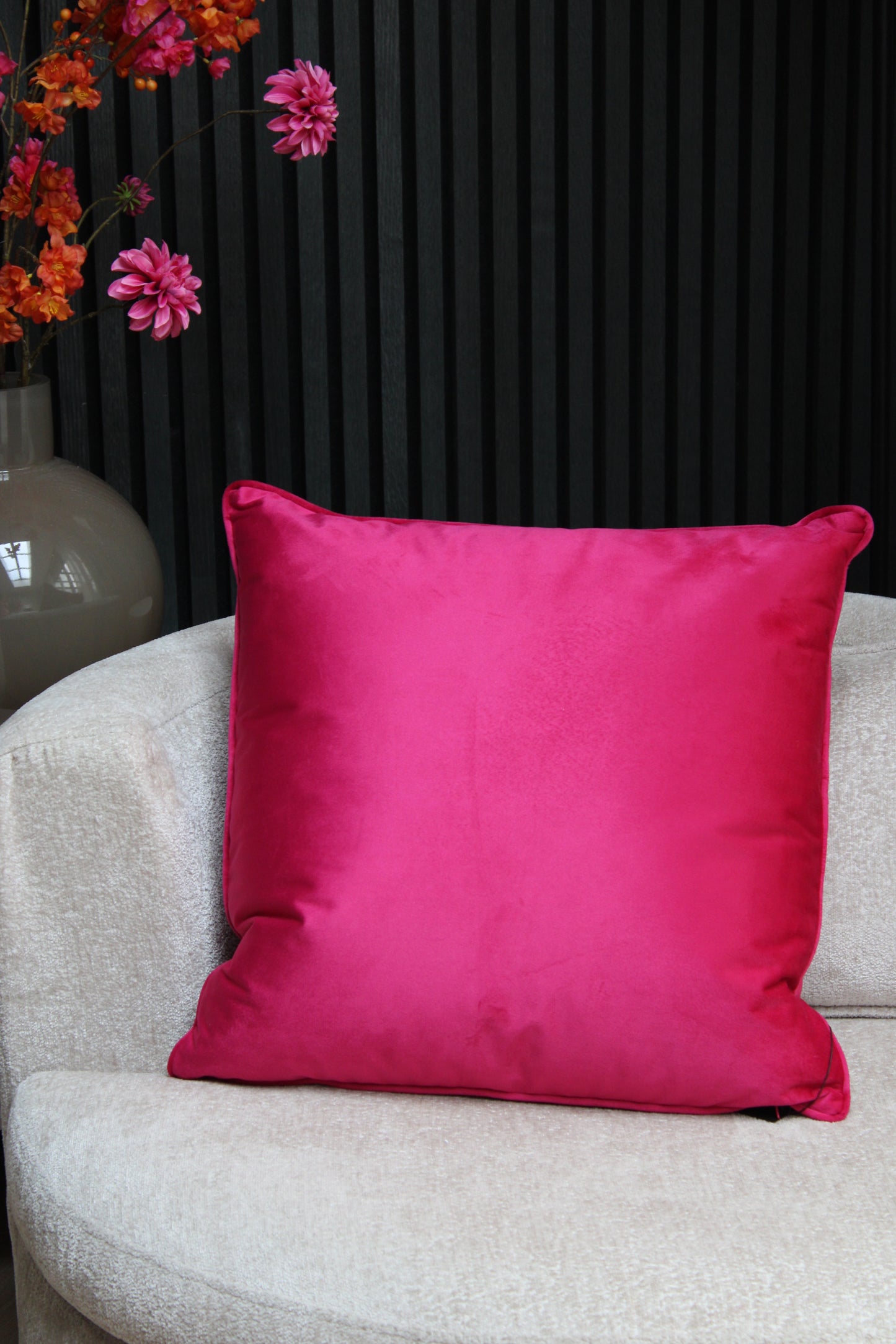 KUSSEN FUCHSIA | COLMORE | 50X50CM