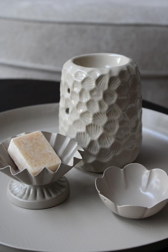 RIBBEL SCHAALTJE | AMBERBLOKJE | TAUPE