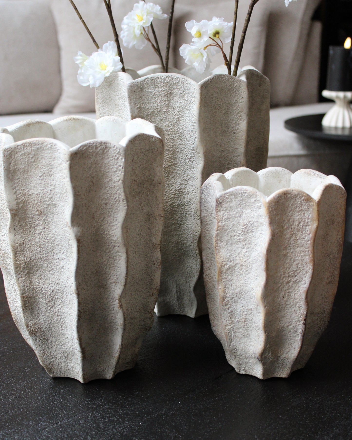 EARTH VAAS | AARDEWERK | BEIGE