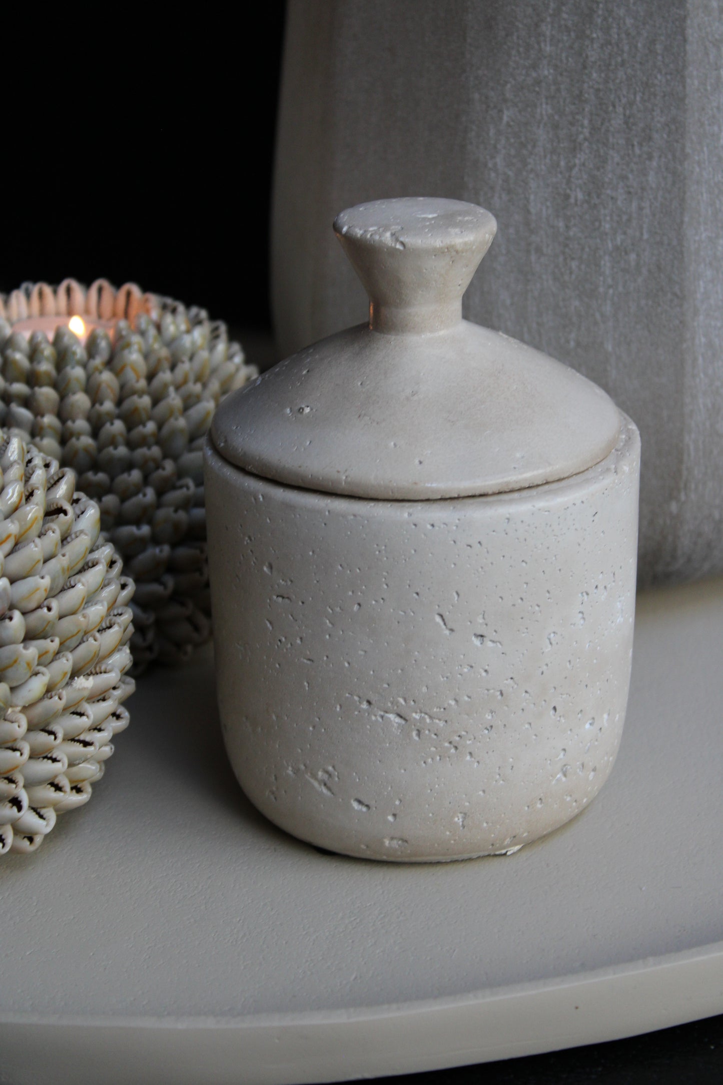 VOORRAAD POT | AARDEWERK | BEIGE