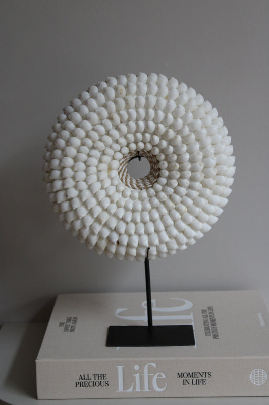 SCHELPENKETTING OP STANDAARD | WIT