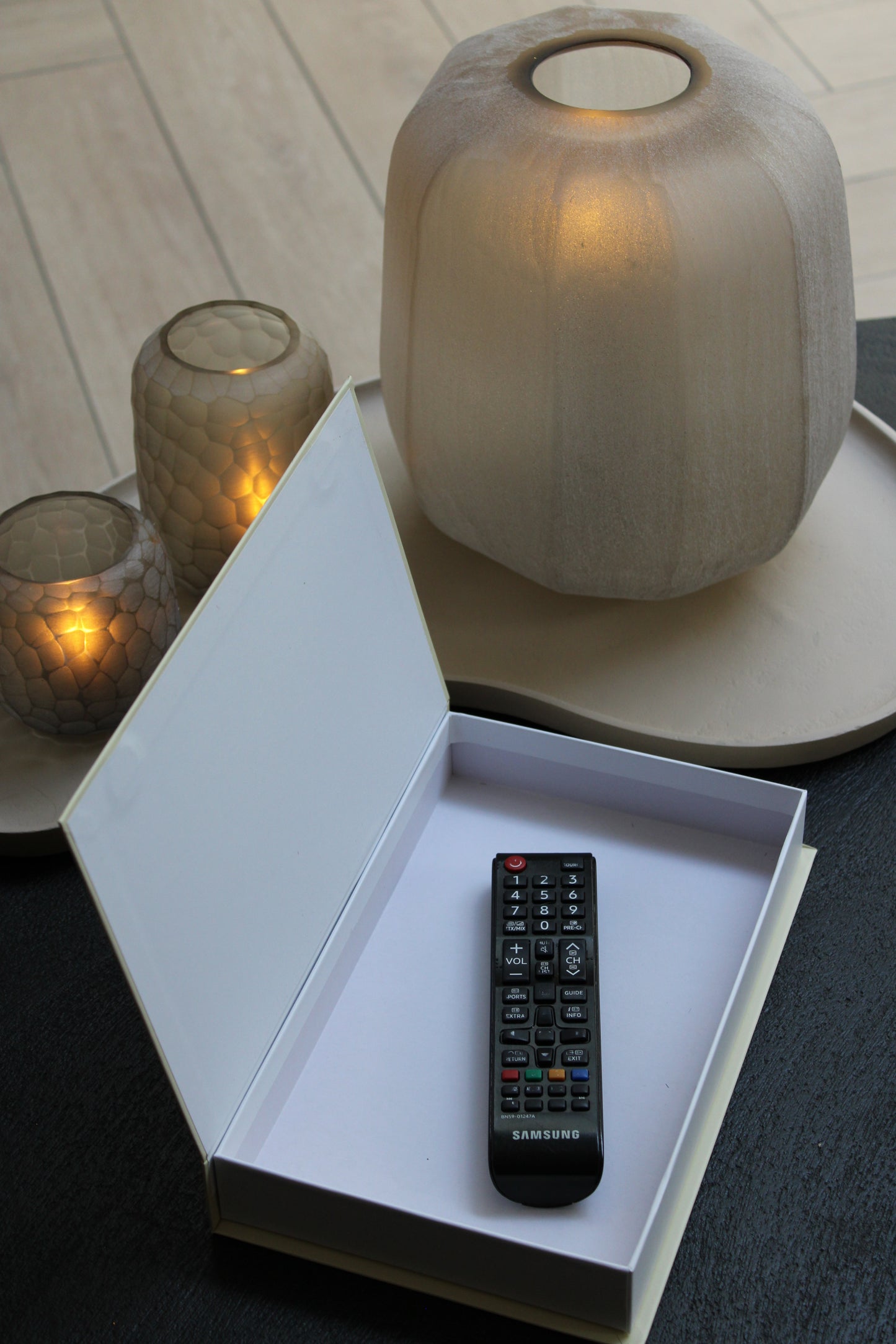 OPBERGBOEK | BEIGE