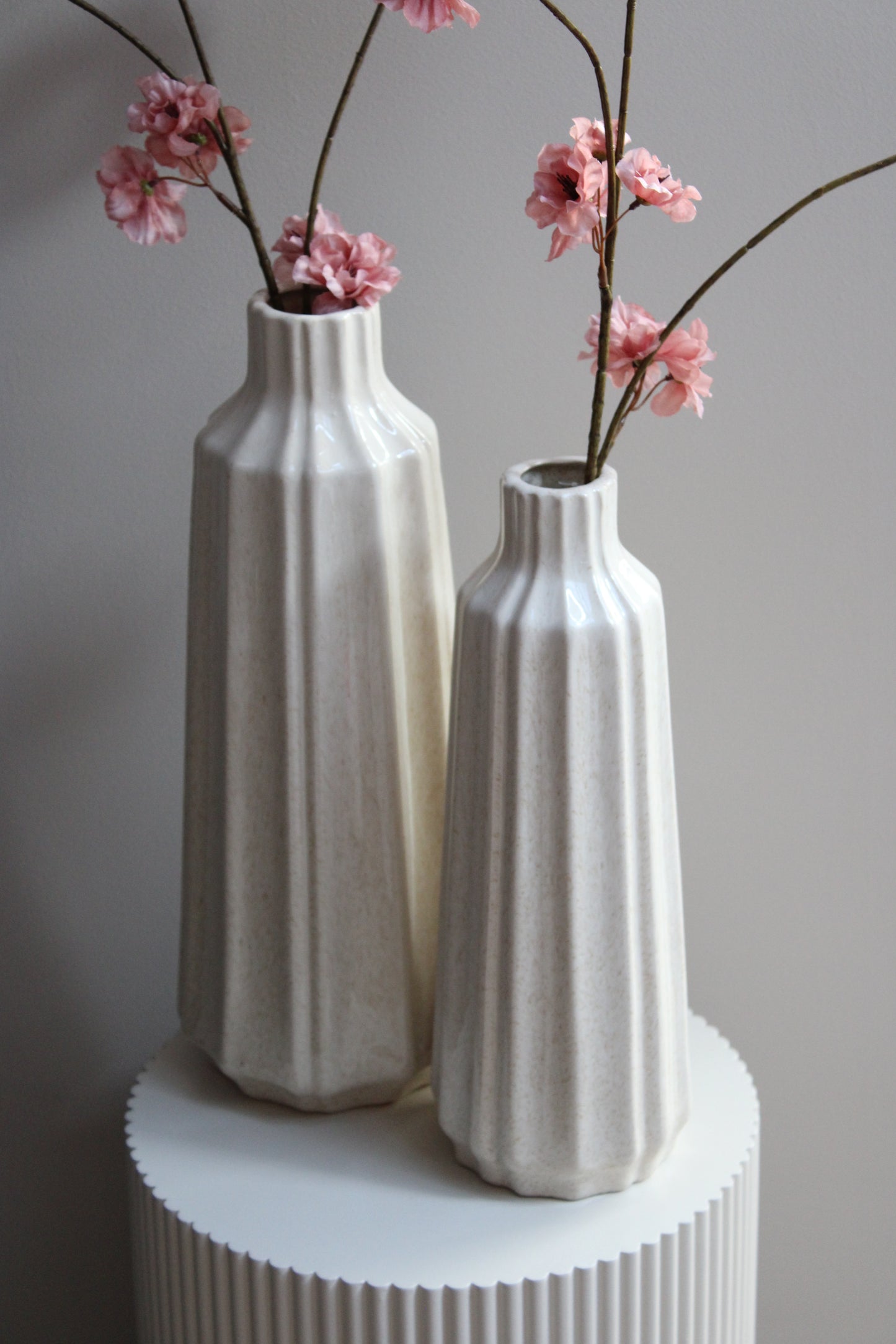Stripe Vaas (ribbel) | Aardewerk – Beige