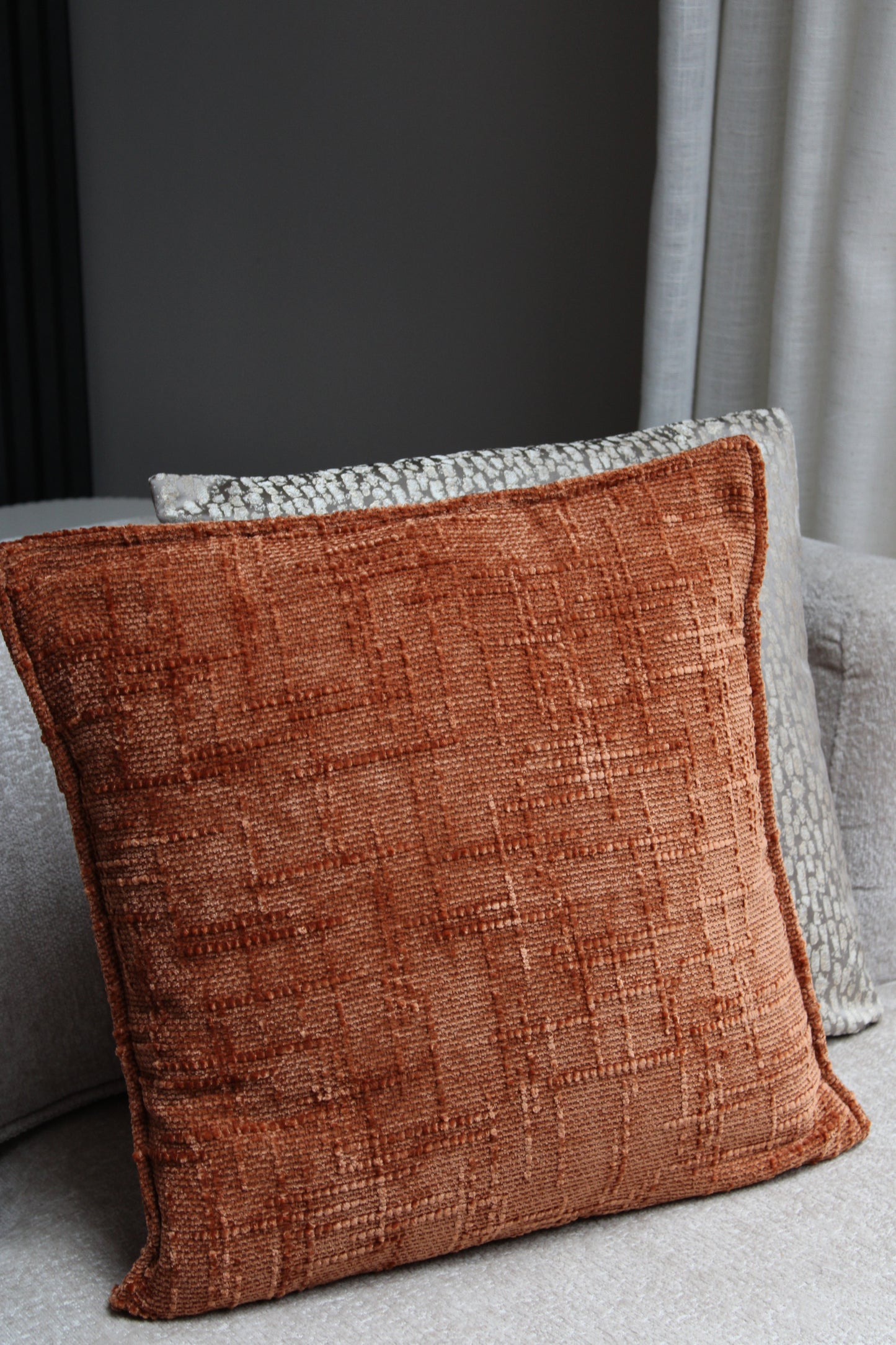 KUSSENHOES CHENILLE | TERRA | 45x45CM