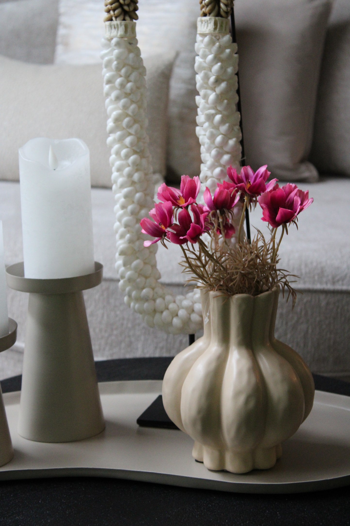 Garlic vaasje beige incl boeket