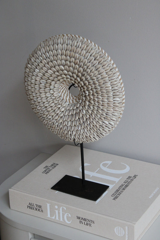 SCHELPENKETTING OP STANDAARD | KAURI