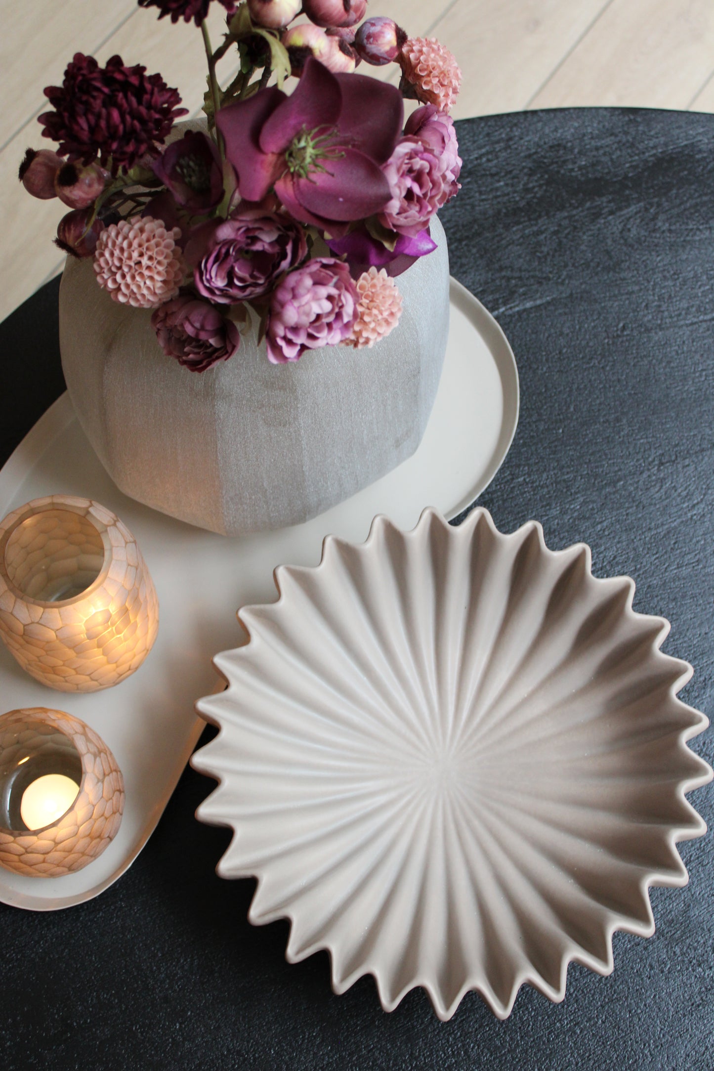 DECORATIE SCHAAL | FRUITSCHAAL | RIBBEL | TAUPE