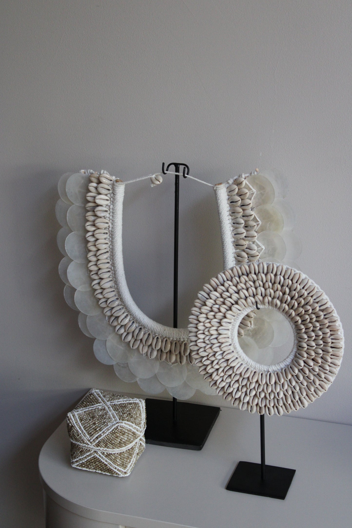 SCHELPENKETTING | CAPIZ/KAURI | OP STANDAARD
