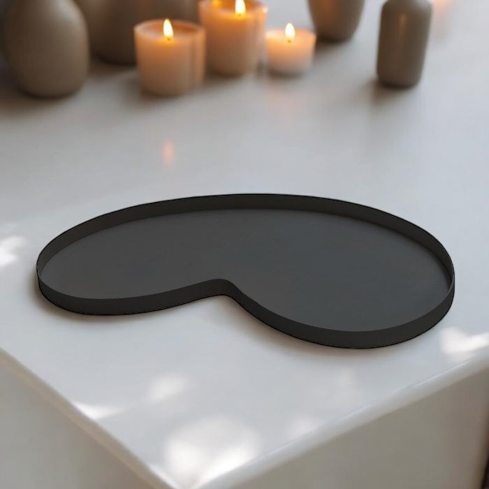 KIDNEY DIENBLAD | MAT ZWART