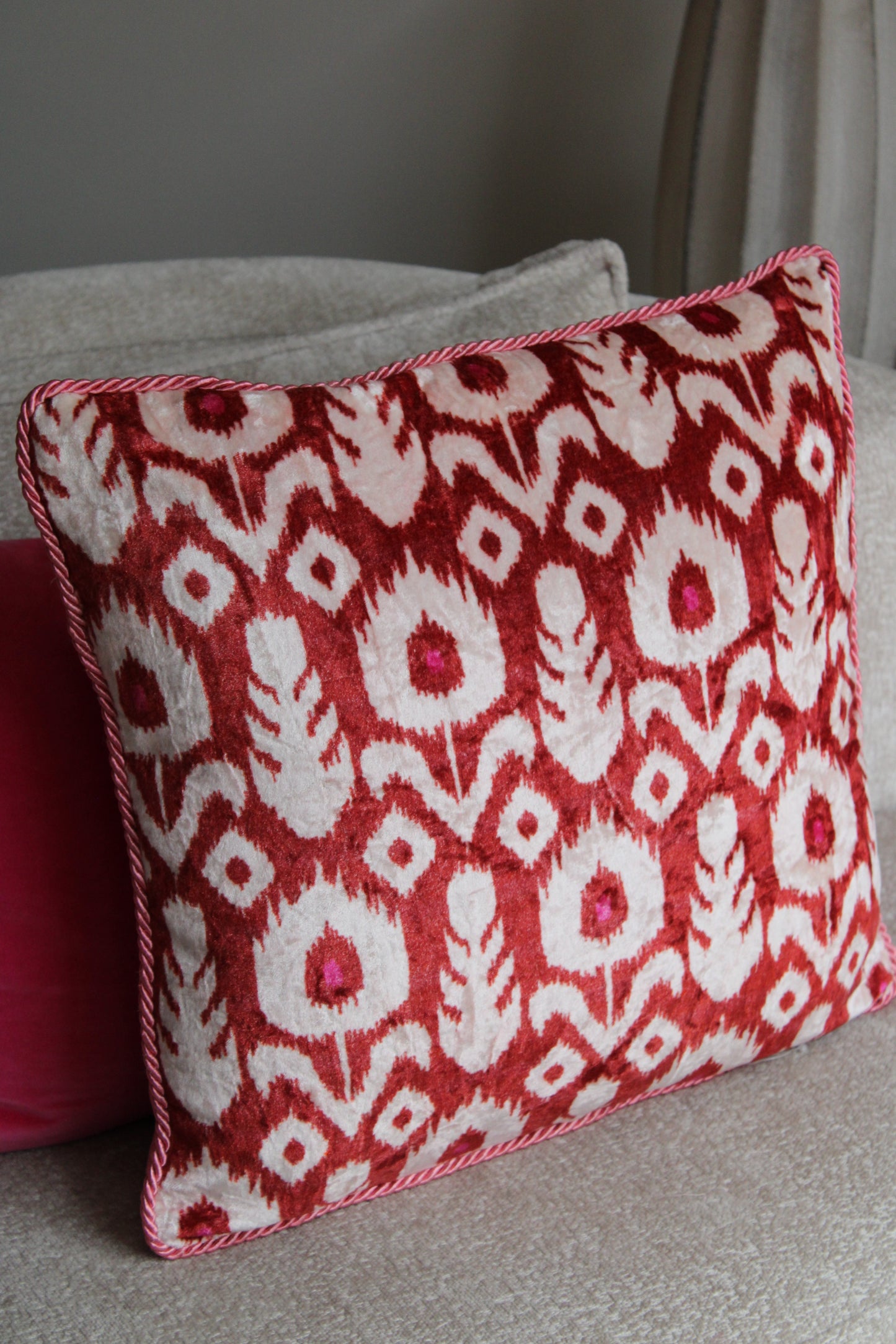 SIERKUSSEN | 45x45 | ROZE/FUCHSIA