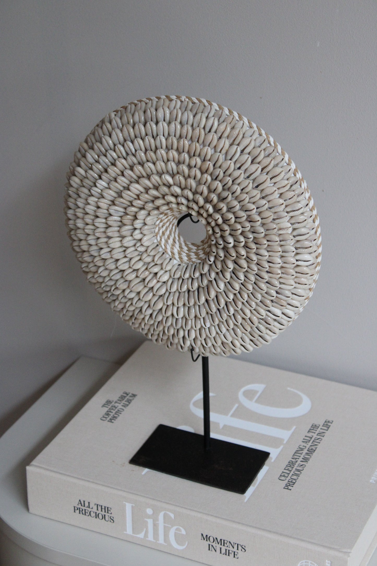 SCHELPENKETTING OP STANDAARD | KAURI