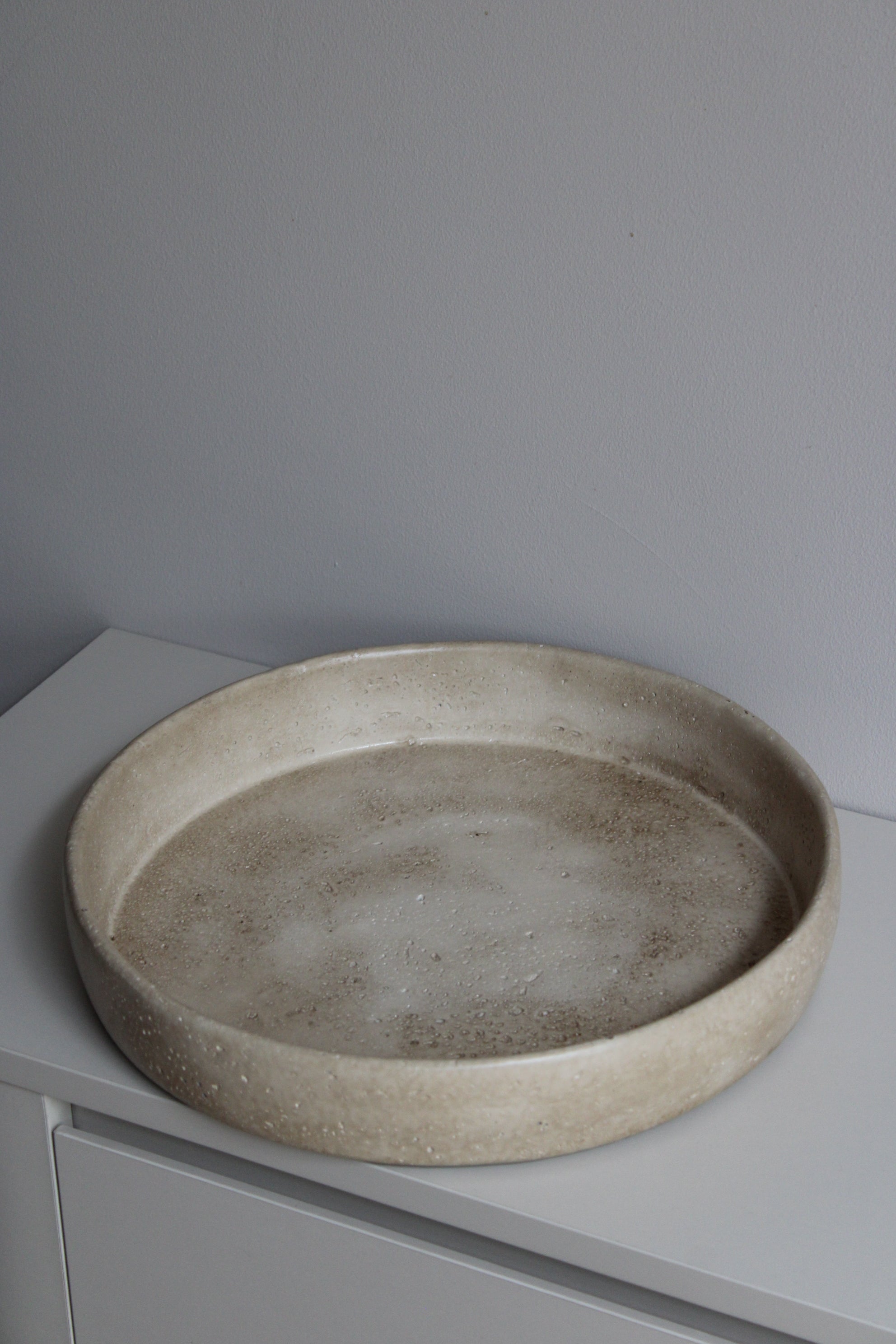 ROND DIENBLAD | AARDEWERK | 30 CM