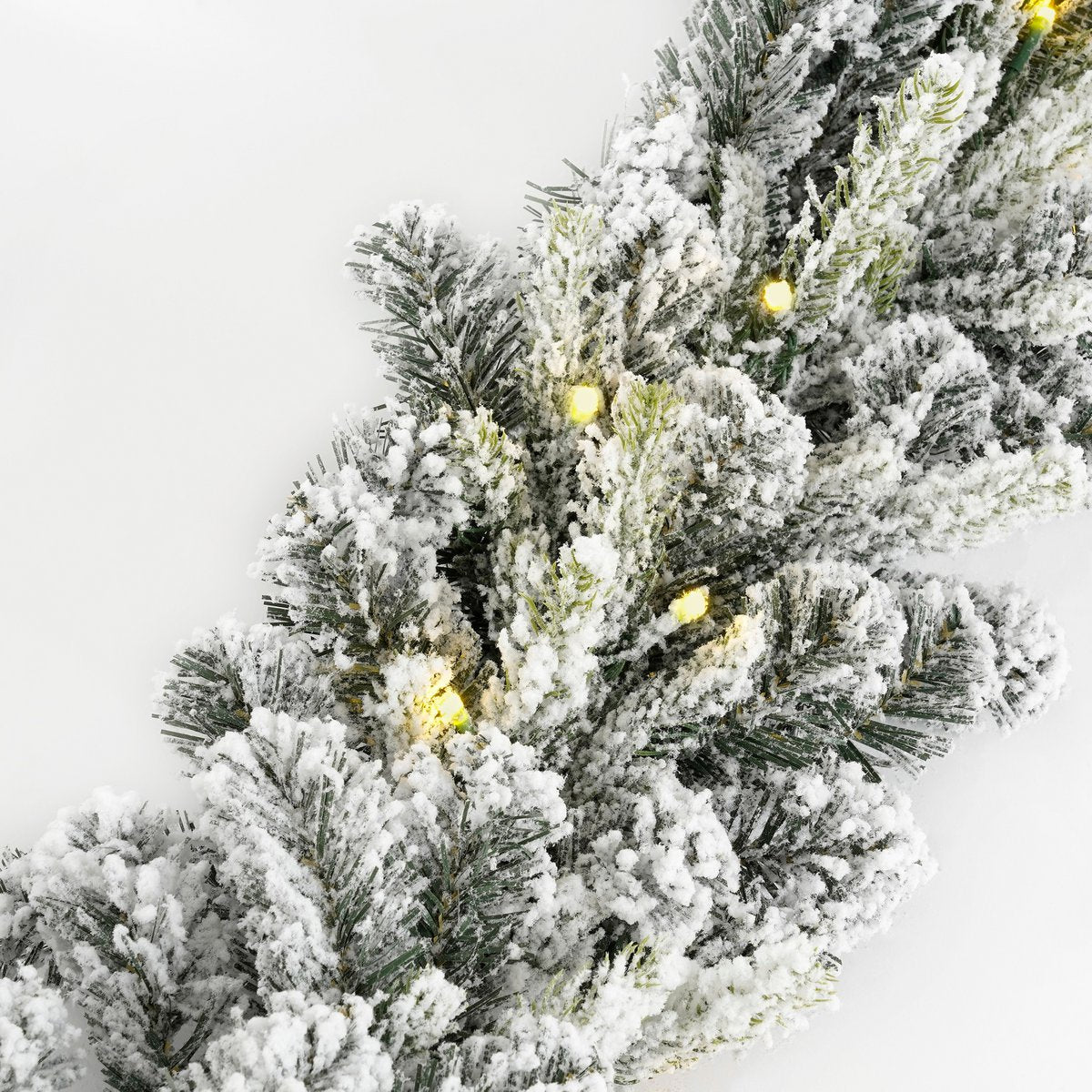 Grimshaw Guirlande met LED Verlichting en Timerfunctie - L270 x Ø25 cm - Groen