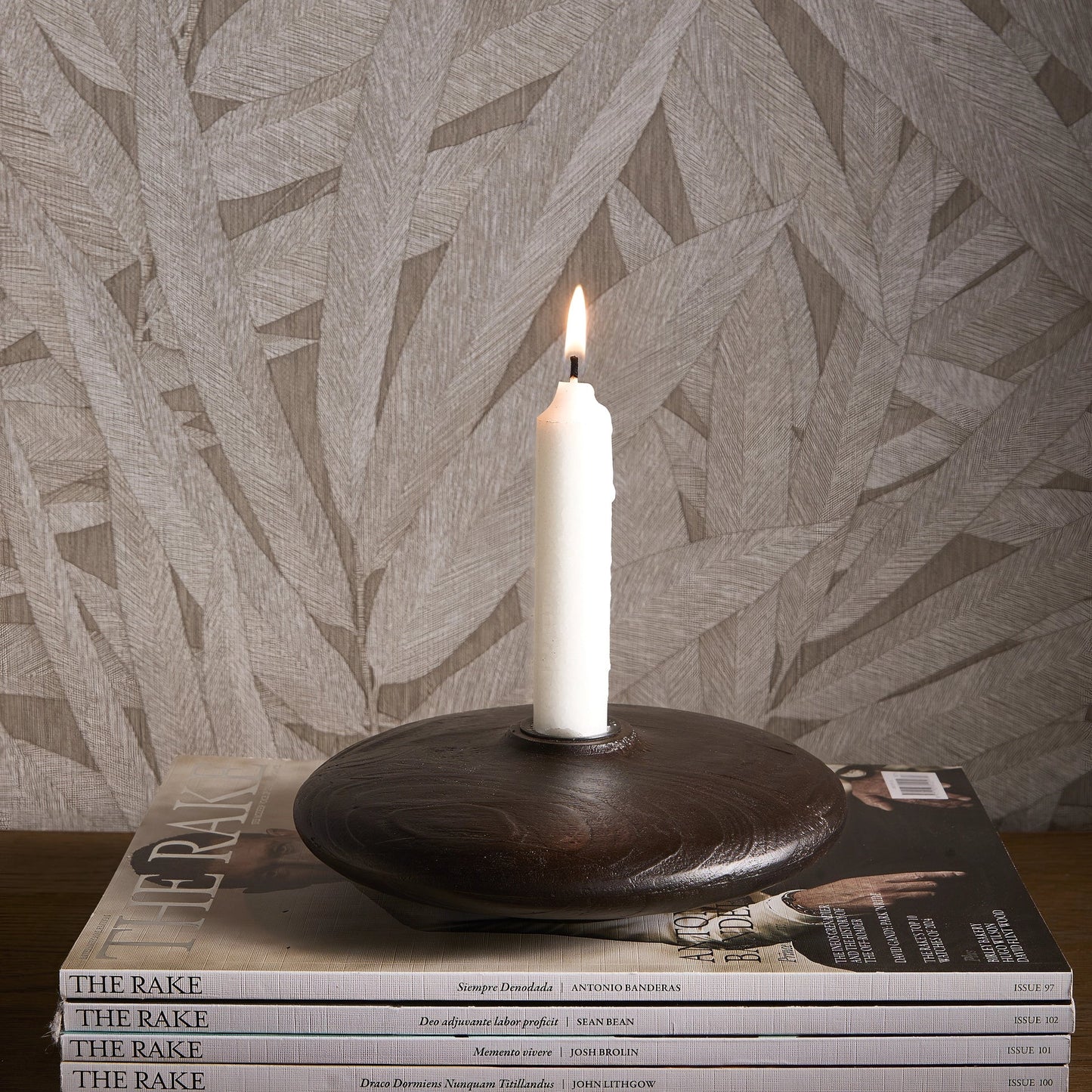 BANU CANDLE HOLDER | WALNUT | RIVIÈRA MAISON