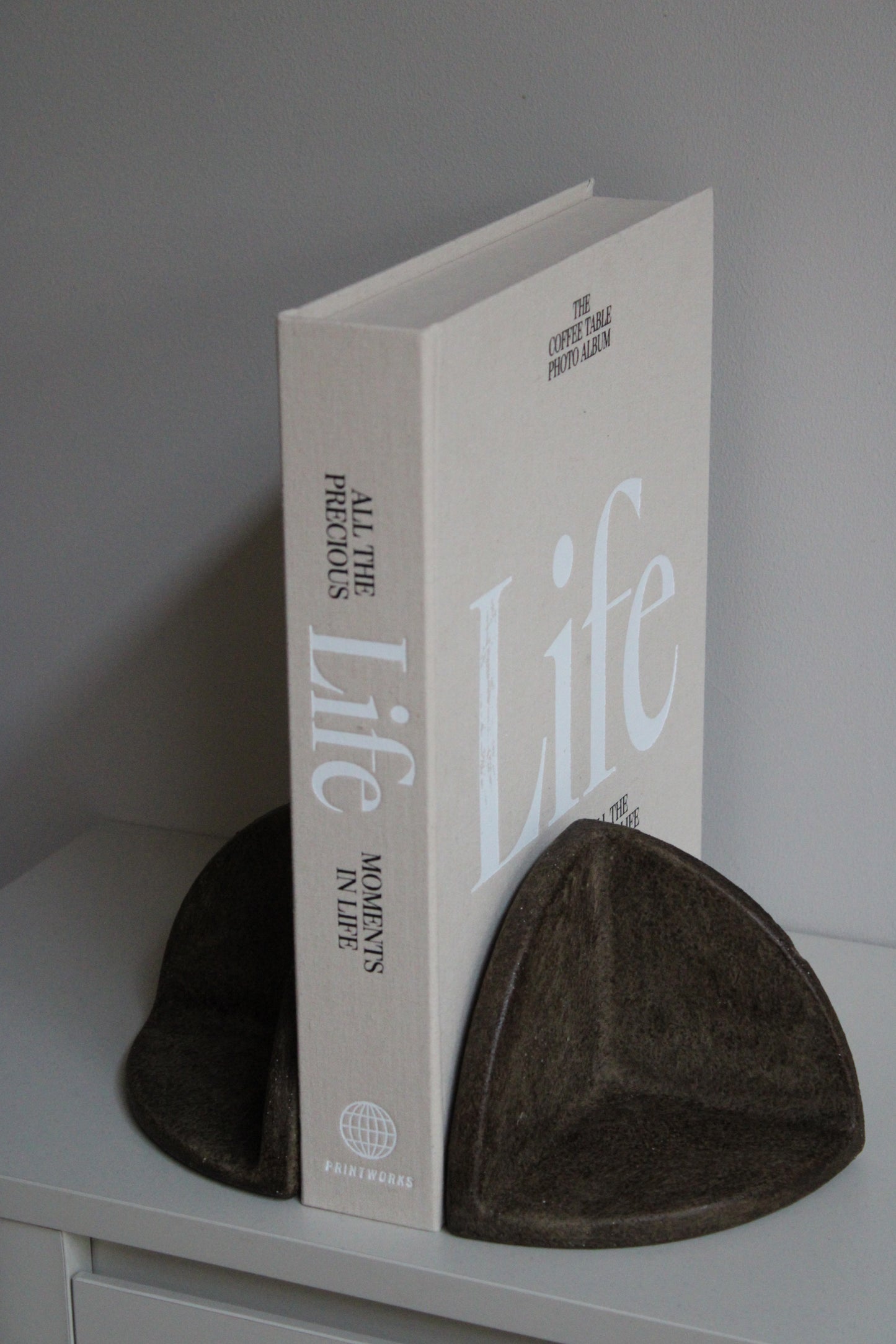 BOEKENSTANDAARD | SET VAN 2 | WALNUT