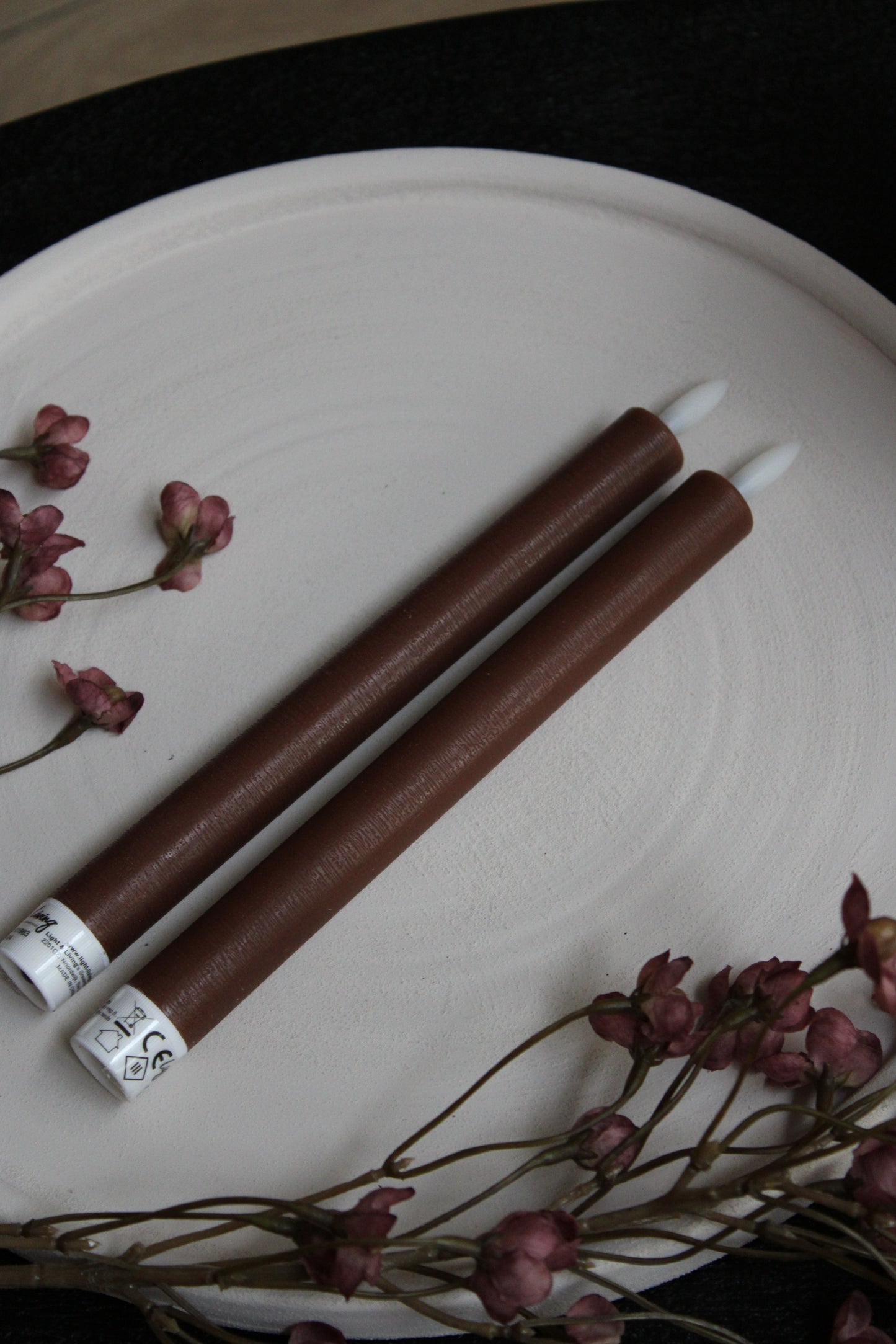 LIGHT & LIVING | DINER KAARS | BRUIN