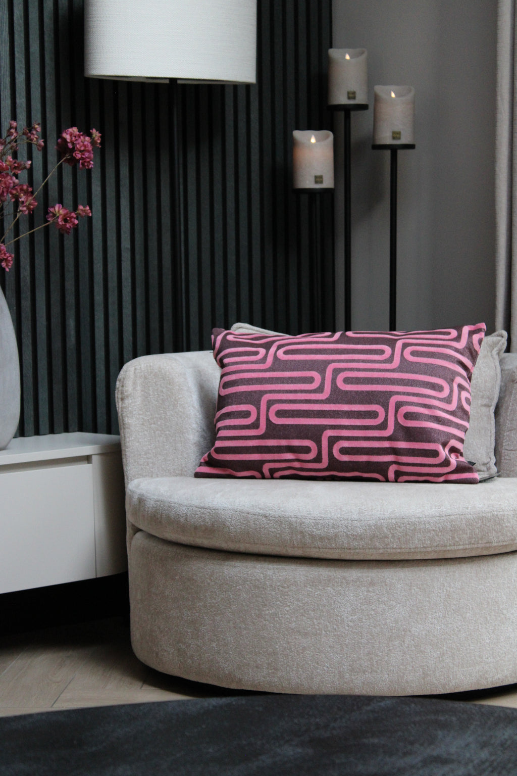 SIERKUSSEN ELRA | BURGUNDY/PINK | 40X60CM