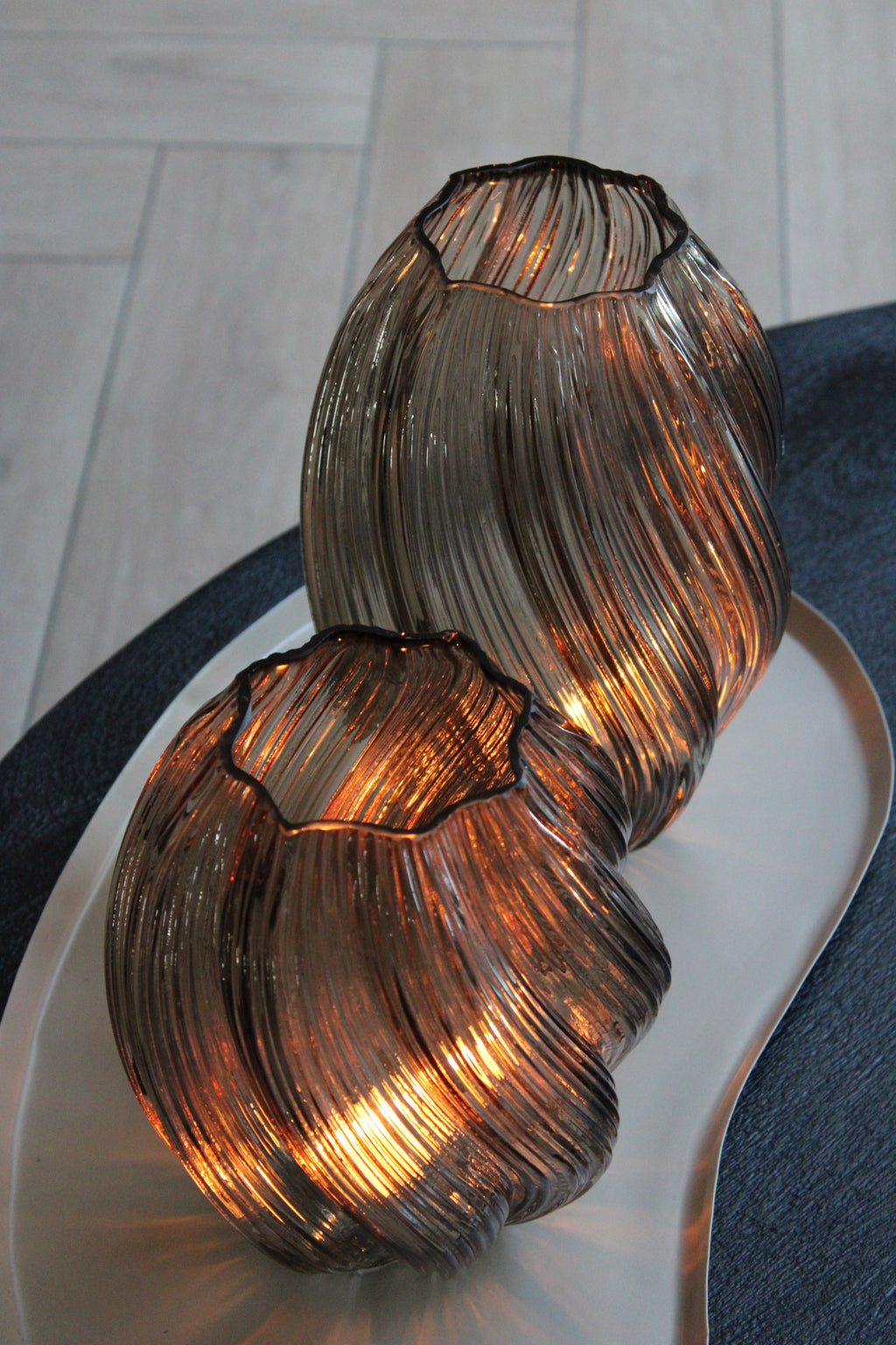 SWIRL VAAS | TAUPE | 2 FORMATEN