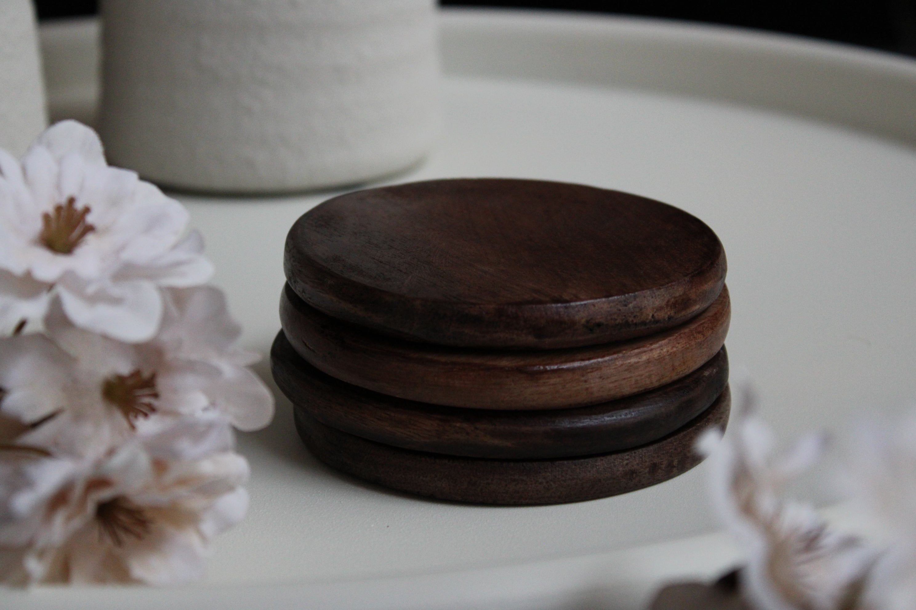 ONDERZETTERS | WALNUT | 4 STUKS