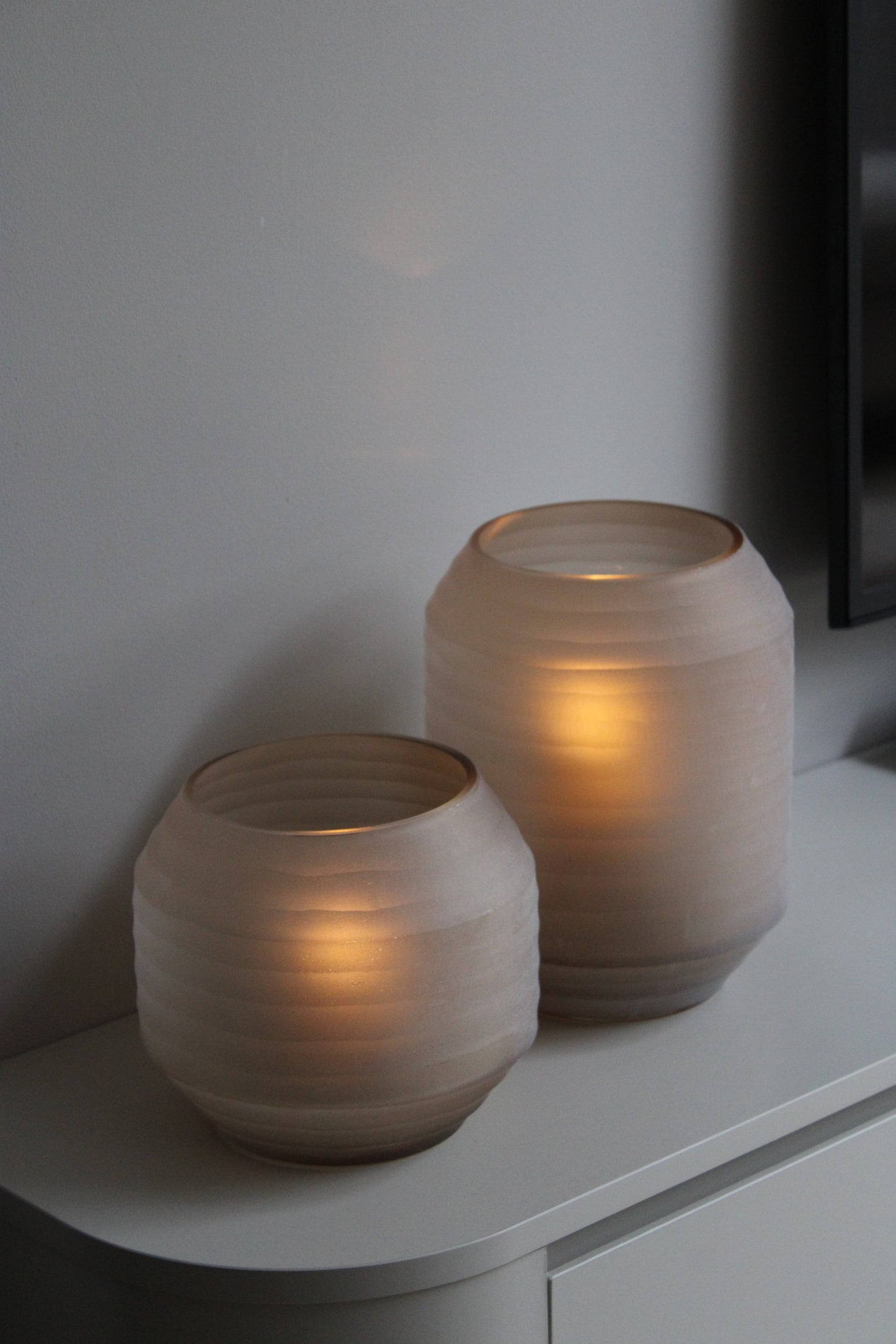 VAAS MAYRA | BEIGE | GLAS
