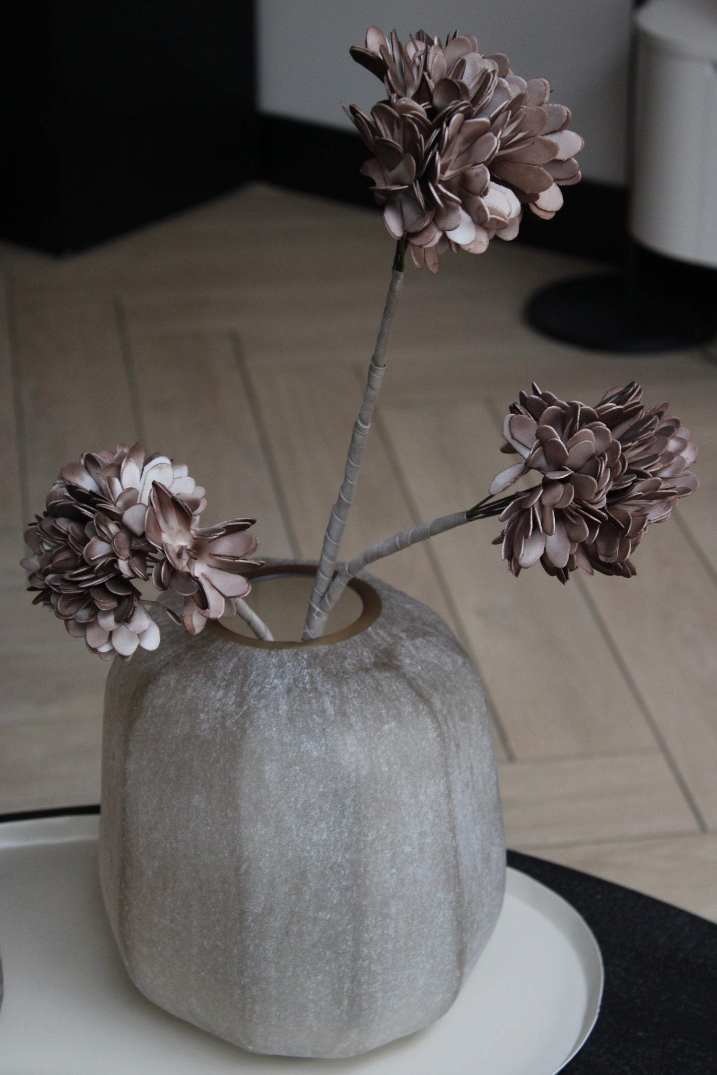 ZIJDEBLOEM | BROWN