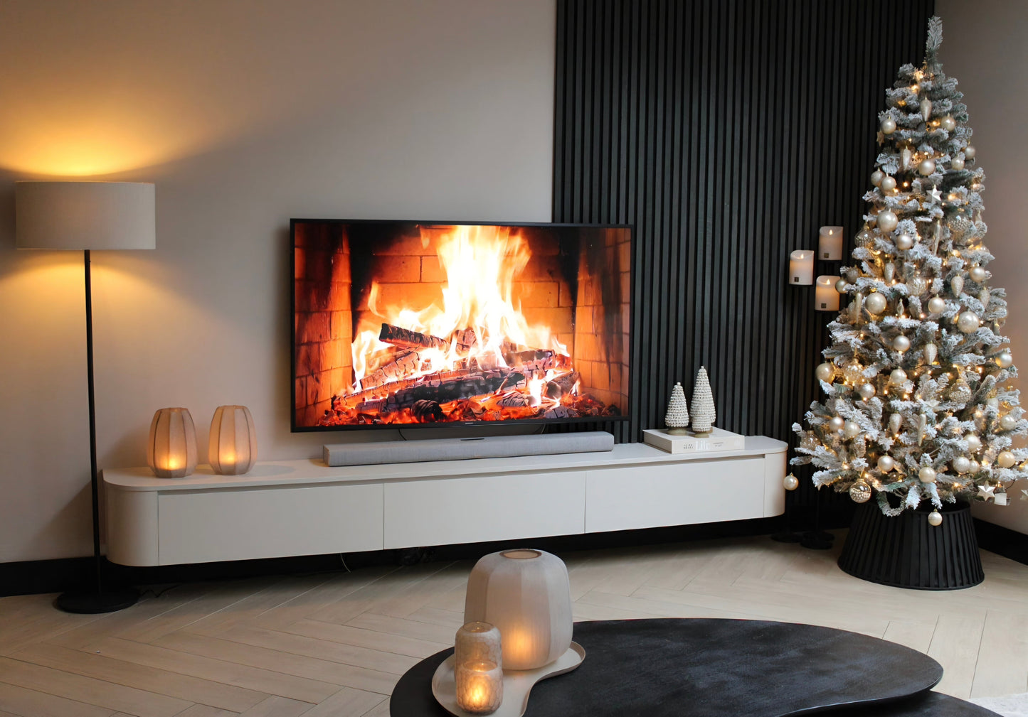 WINDLICHT/VAAS | BRADLEY | LIGHT & LIVING