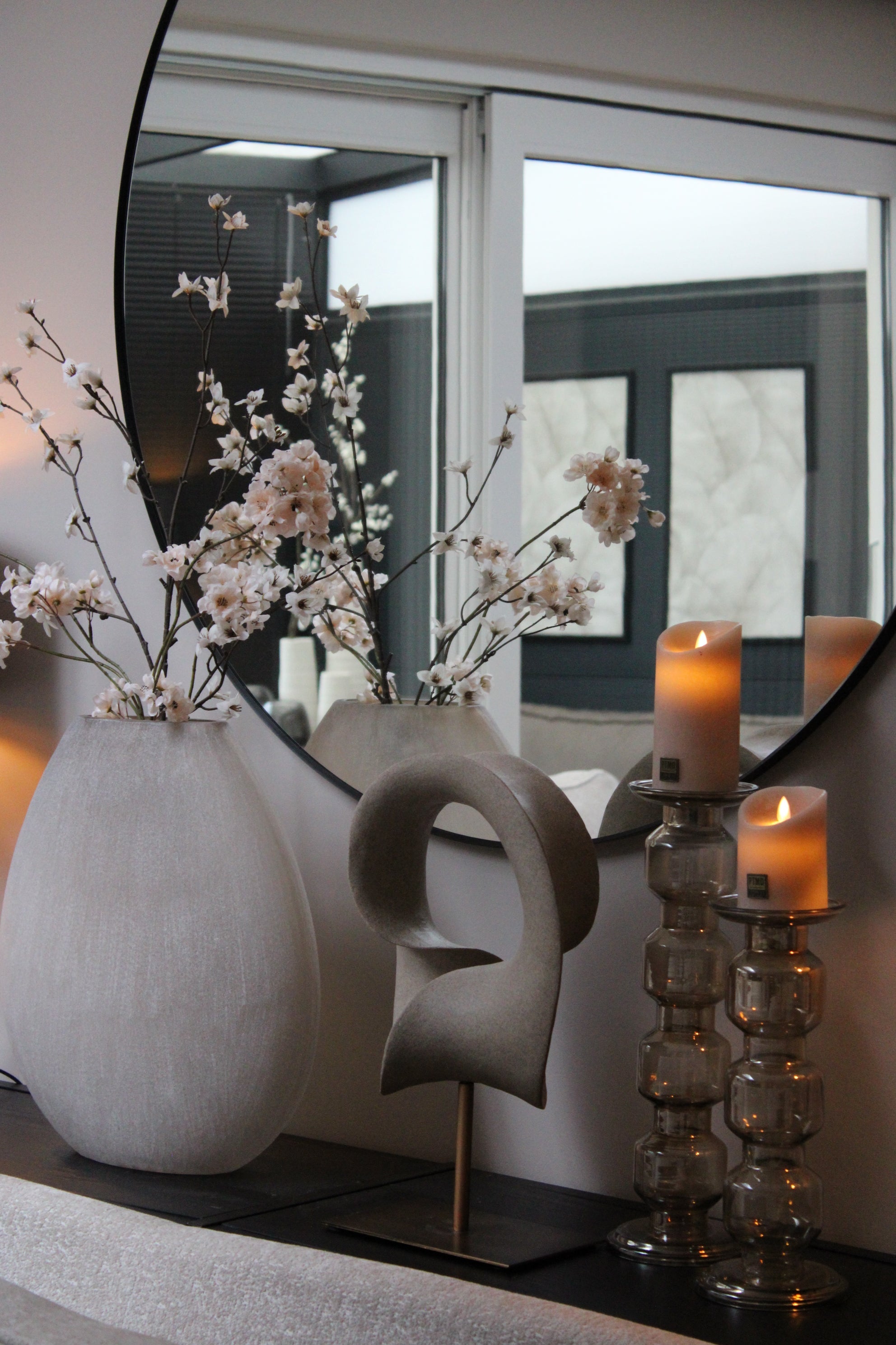 SANTINO VAAS | LIGHT & LIVING