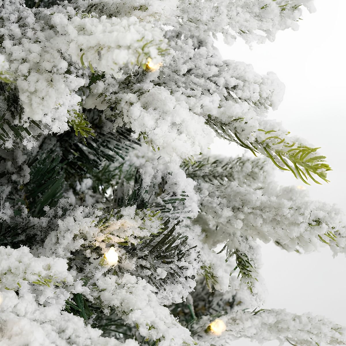 KERSTBOOM MET SNEEUW | GRIMSHAW | 2 FORMATEN