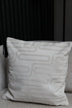 SIERKUSSEN ELRA | OFF-WHITE | 45X45CM