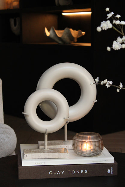 ORNAMENT LEITHON | SAND | BOMBYXX