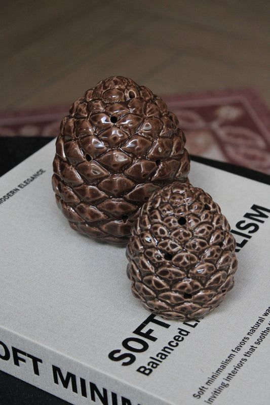 DENNENAPPEL | LED | BRUIN