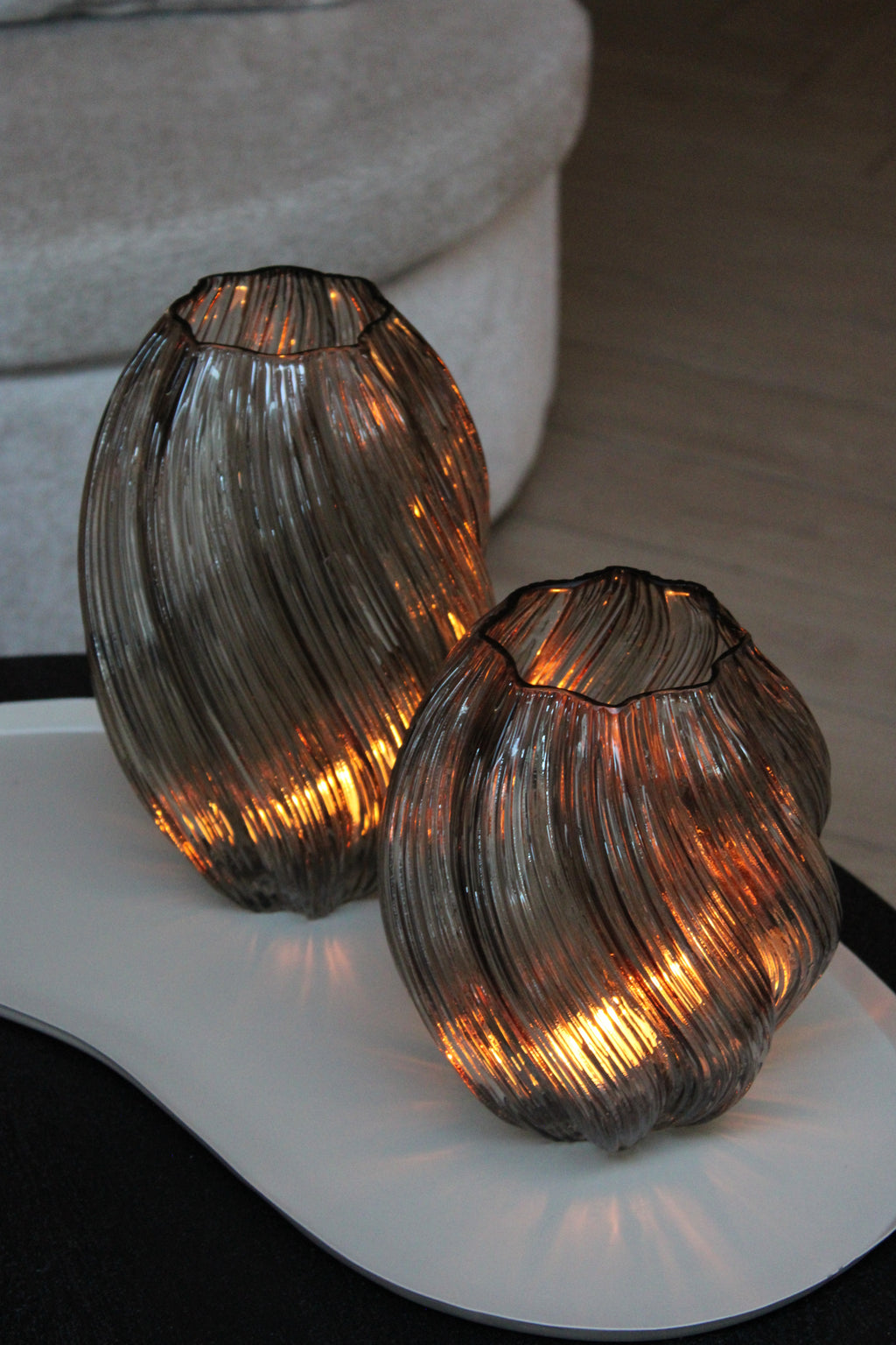 SWIRL VAAS | TAUPE | 2 FORMATEN