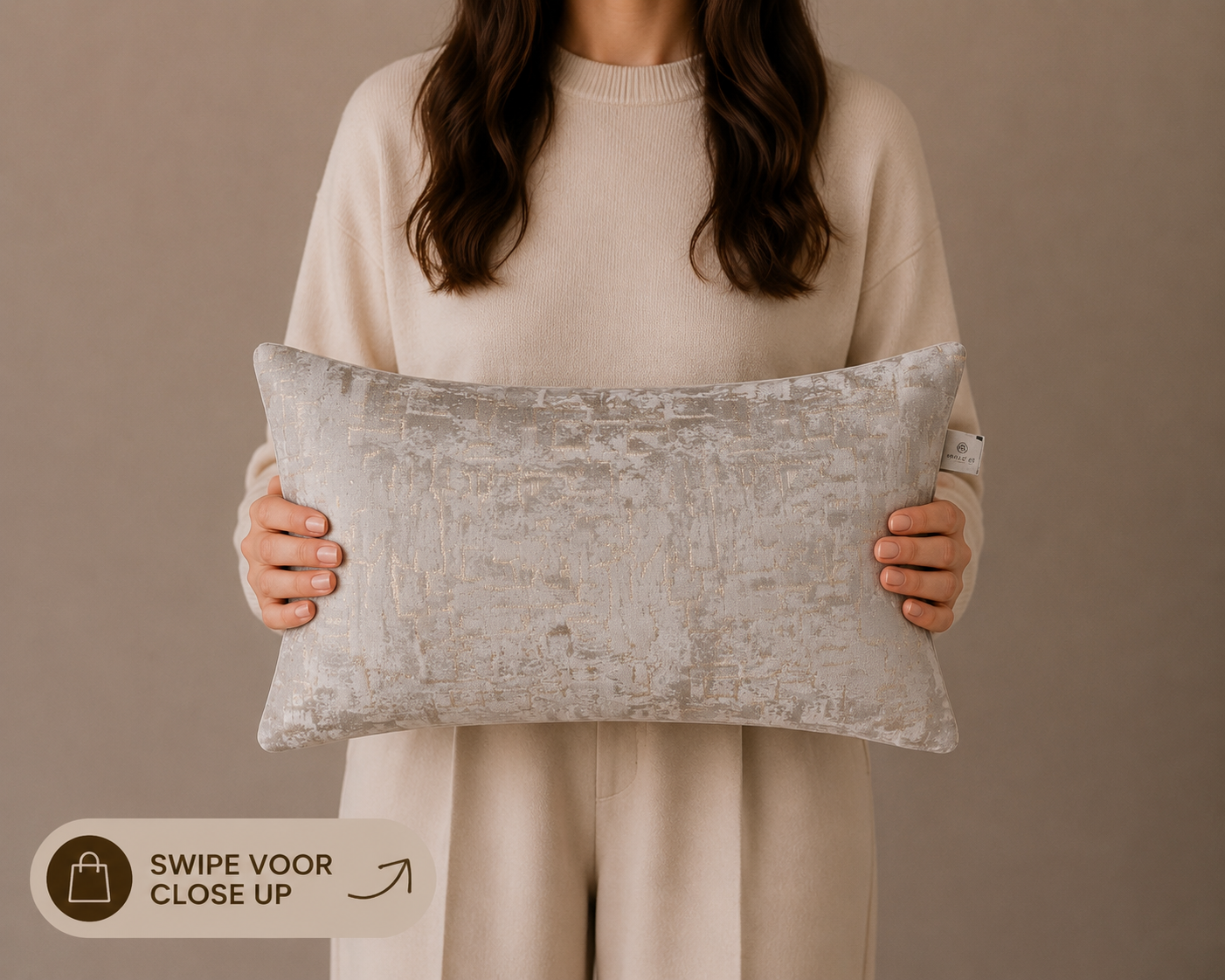 KUSSENHOES CHIQUE | CHAMPAGNE | 2 FORMATEN