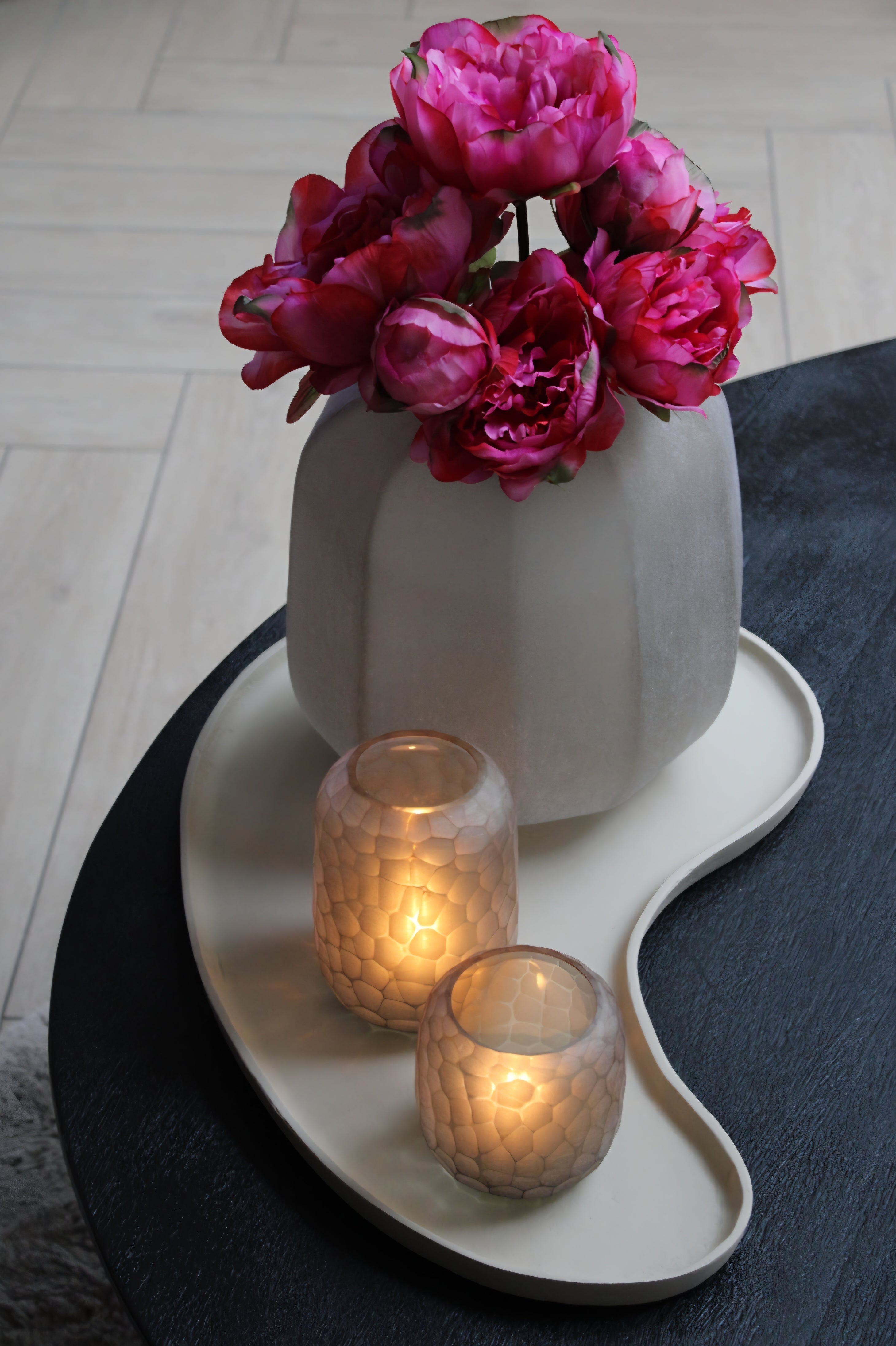 SALONTAFEL BOEKET | PIOENROOS | FUCHSIA