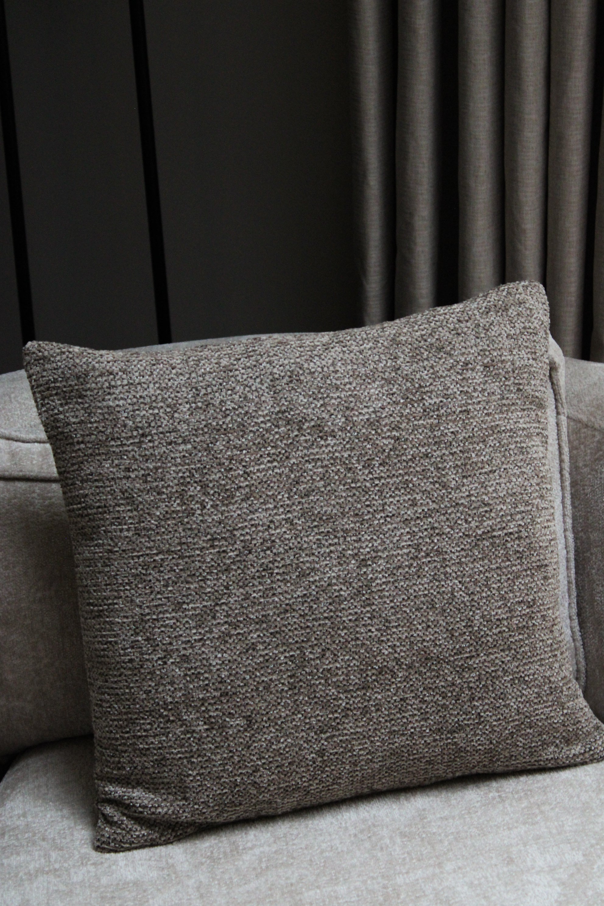 KUSSENHOES | BROWN | 45X45CM