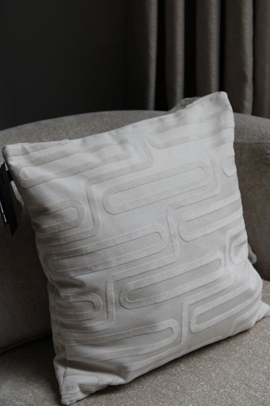 SIERKUSSEN ELRA | OFF-WHITE | 45X45CM