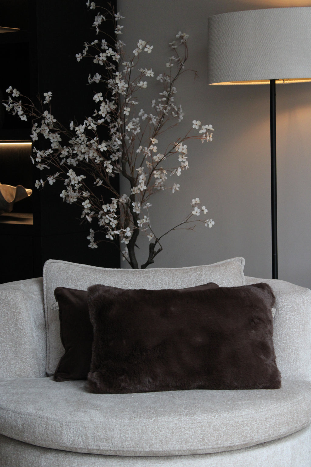 SIERKUSSEN ZAYA | CHOCOLATE MARTINI | 30X50CM