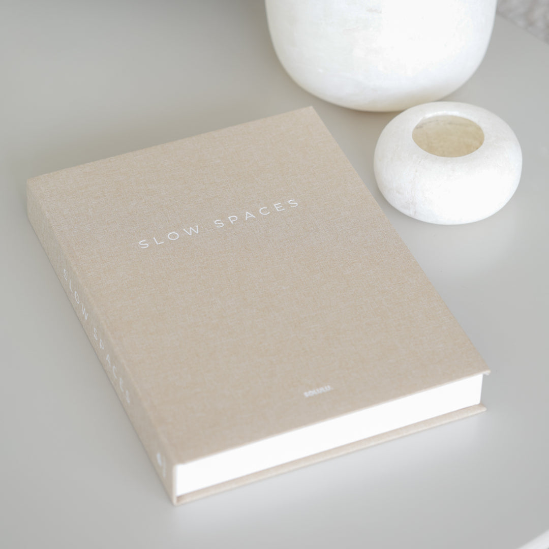 SLOW SPACES | OPBERGBOEK | SOLULU | XL