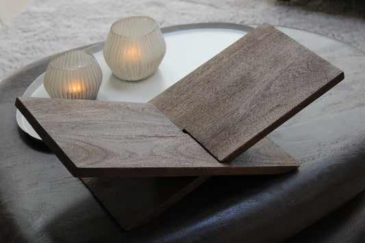 BOEKENSTANDAARD | WALNUT | BY-BOO