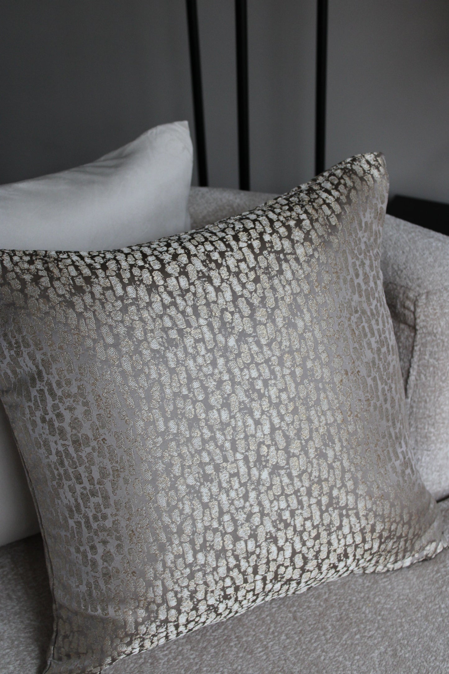 KUSSENHOES LUXE | CHAMPAGNE | 2 FORMATEN