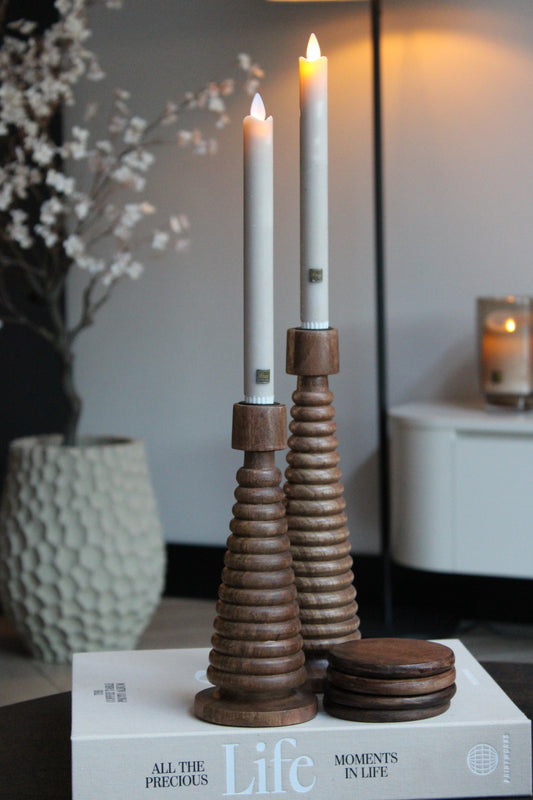 KANDELAAR DINERKAARS ALMOLA | WALNUT | LIGHT & LIVING